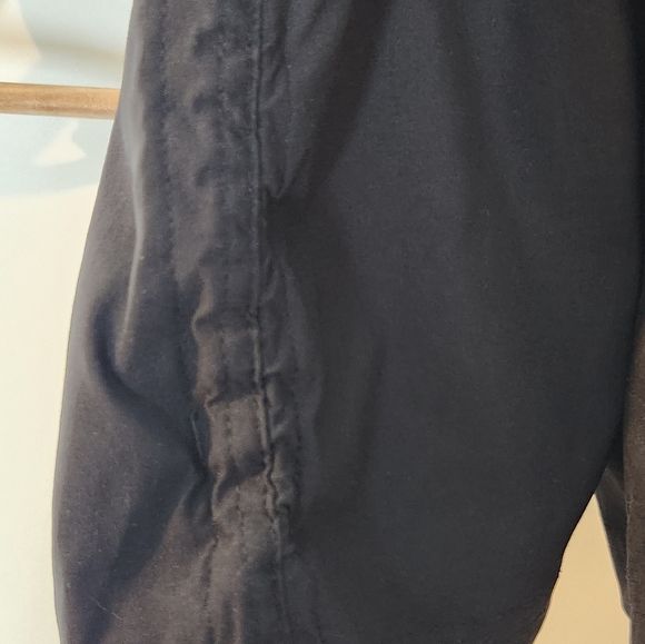 Eddie Bauer Women’s First Ascent Pant Black Size 6 Black Ankle Drawstring - Picture 11 of 11